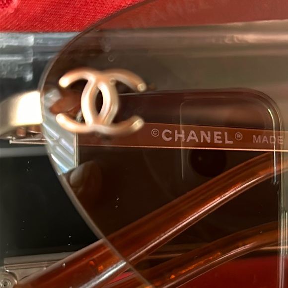 Chanel Y2K Sunglasses Case & Cloth EUC - Picture 2 of 7